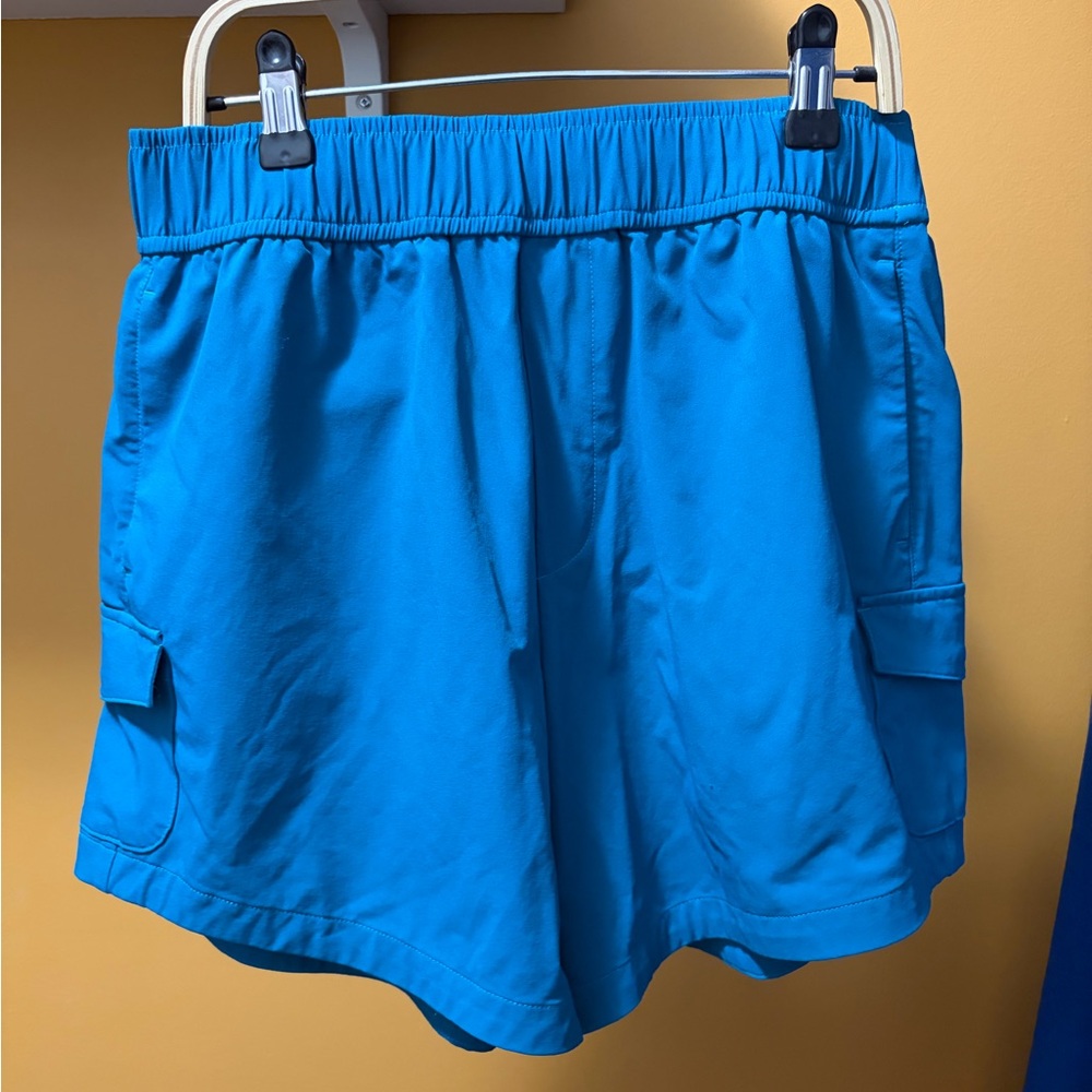 Alder Apparel Surf’s Up Short (size small)